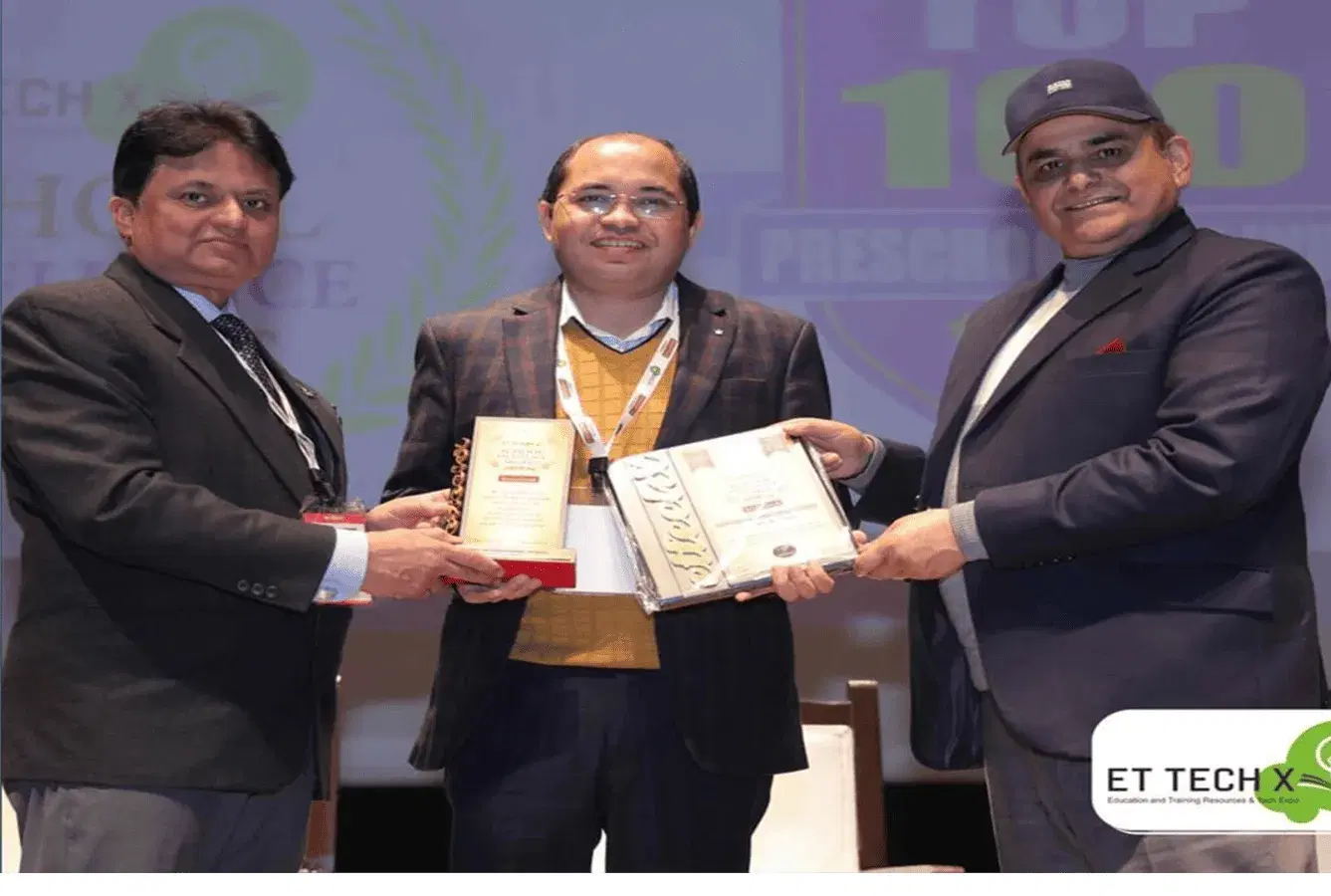 ET TECH X AWARD